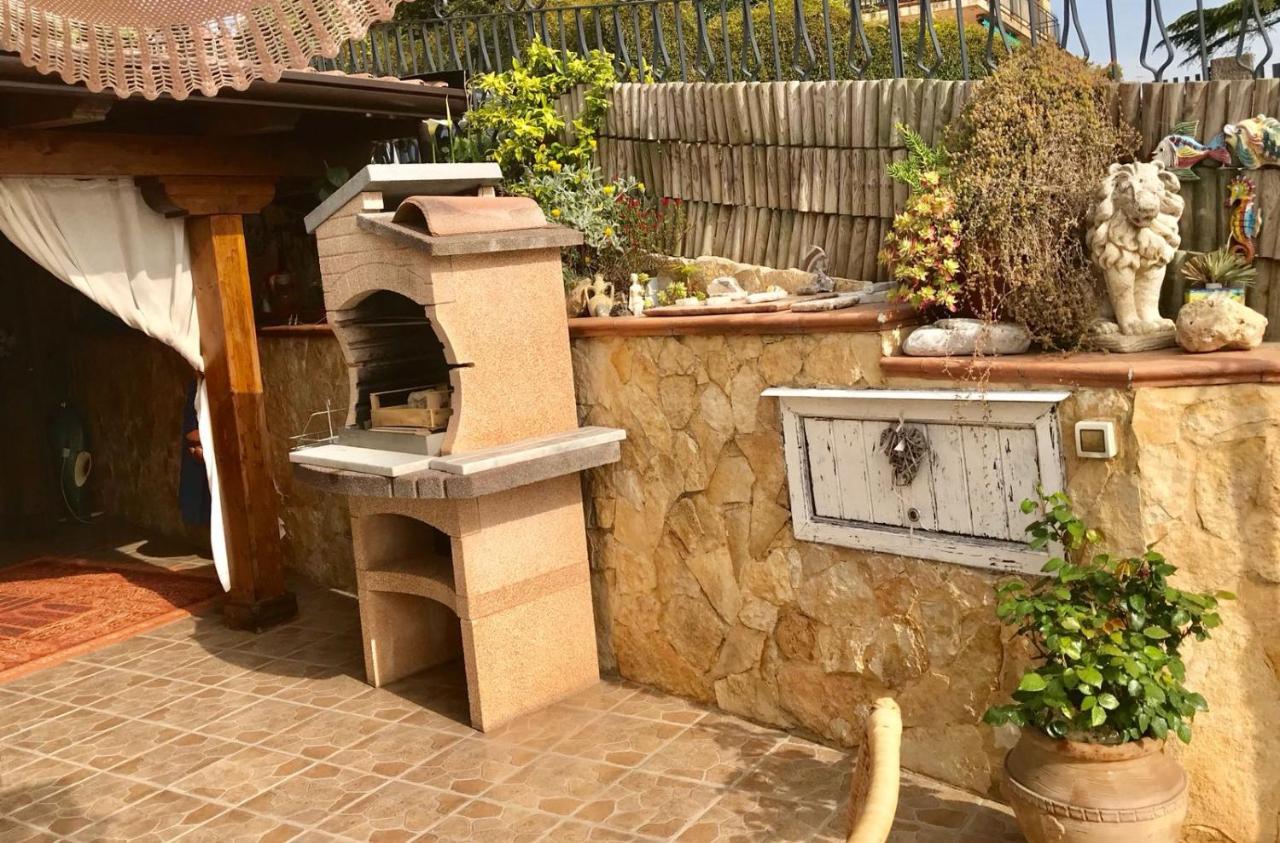 B&B La Vita E Bella Aci Trezza Exteriör bild