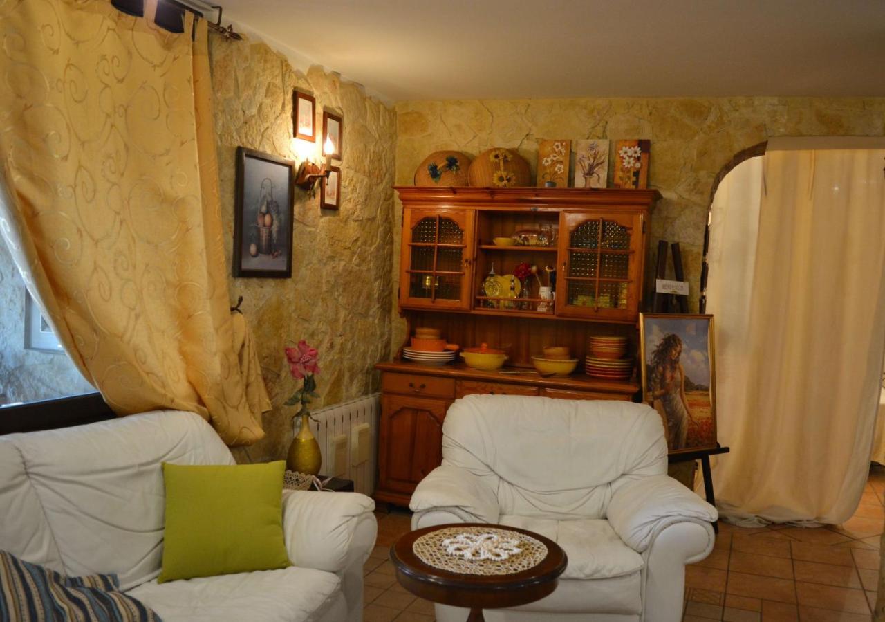 B&B La Vita E Bella Aci Trezza Exteriör bild